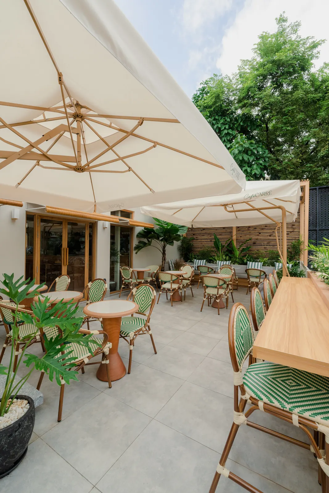 Café Carré Thảo Điền — European café & restaurant at 18 Trần Ngọc Diện, Thảo Điền