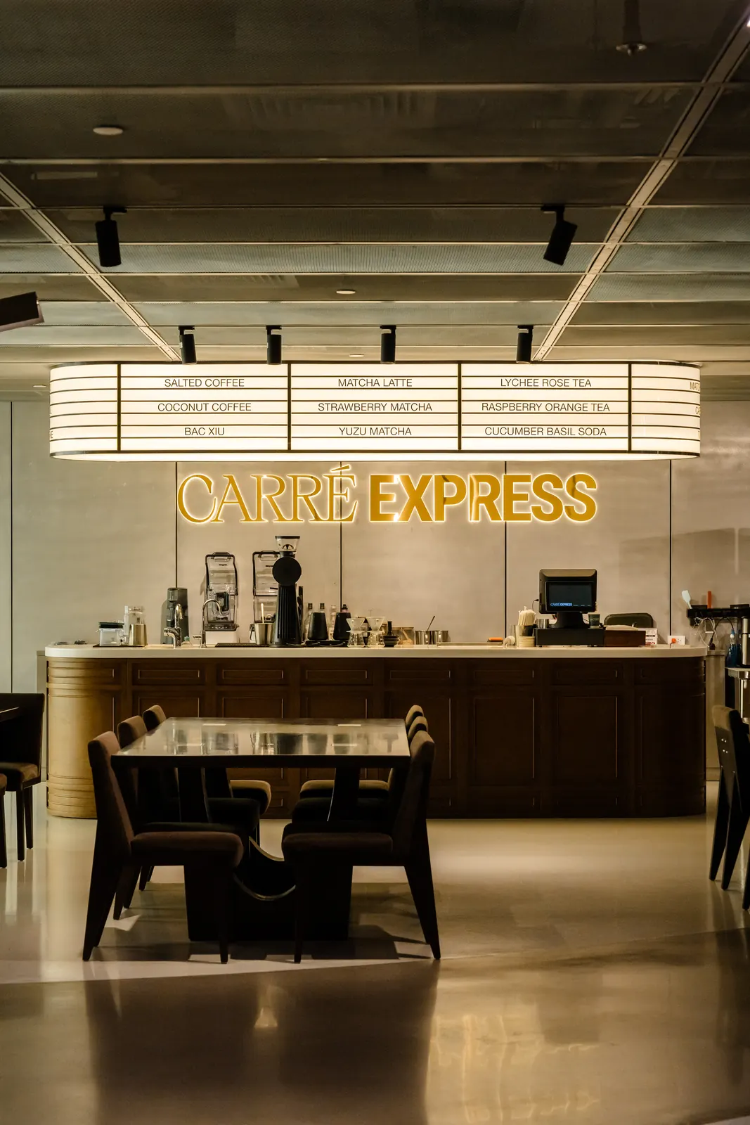 Carré Express Nguyễn Huệ — coffee counter inside Union Square, District 1