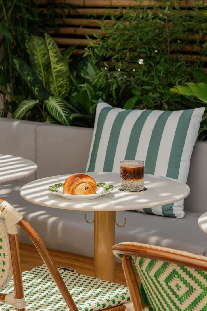 Café Carré Thảo Điền — European café & restaurant at 18 Trần Ngọc Diện, Thảo Điền